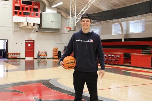 Diabetic player on the basketball court